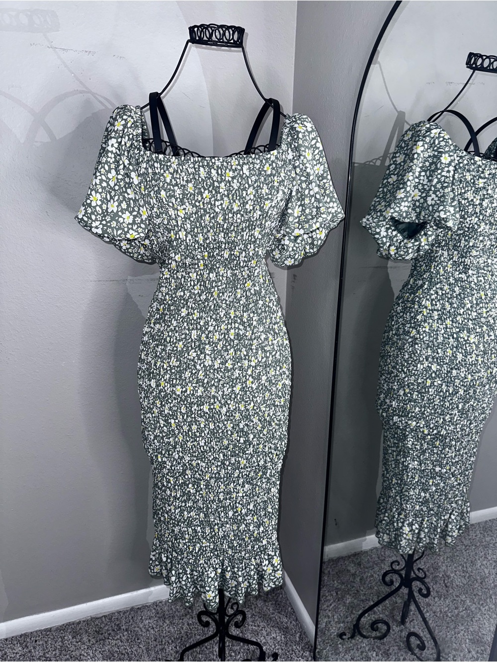 Matix Clothing Company Green Floral Smocked Midi Dress